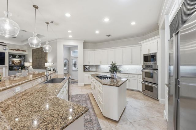 2007 Shepherds Place, Sugar Land, TX 77479