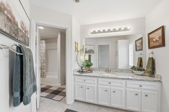 2007 Shepherds Place, Sugar Land, TX 77479