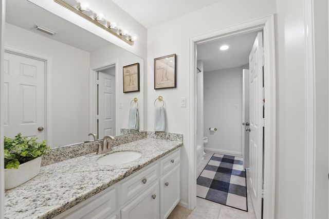 2007 Shepherds Place, Sugar Land, TX 77479