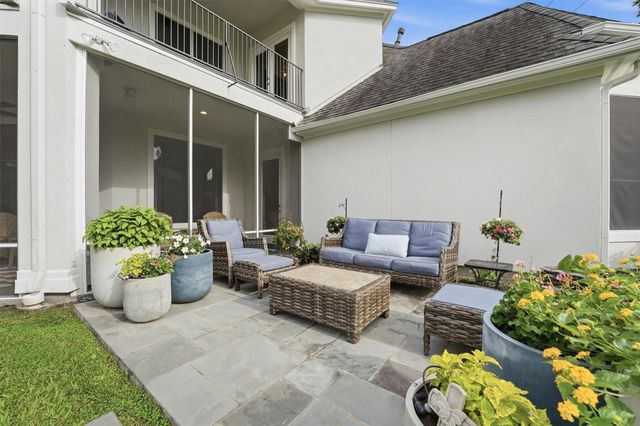 2007 Shepherds Place, Sugar Land, TX 77479