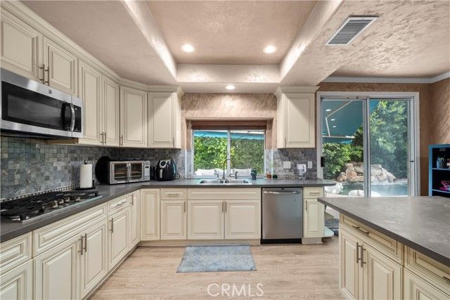 44930 Tortola, La Quinta, CA 92253