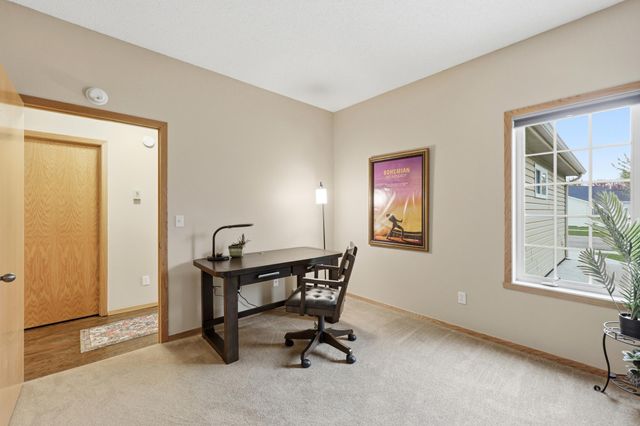 2889 35th Street S, Moorhead, MN 56560