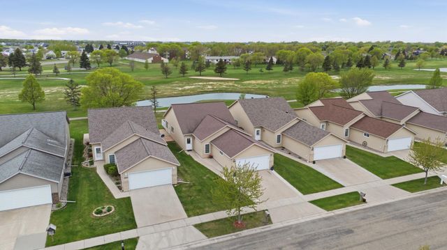 2889 35th Street S, Moorhead, MN 56560