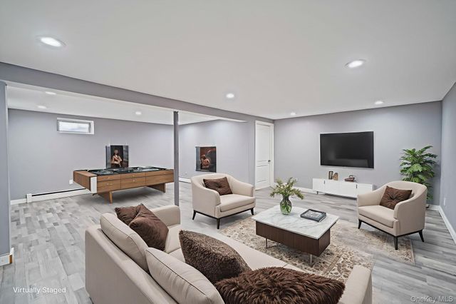 2415 Babylon Turnpike, Merrick, NY 11566