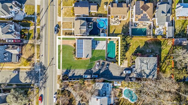 2415 Babylon Turnpike, Merrick, NY 11566