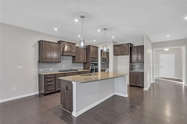 3085 Alcazar SW Drive, Lilburn, GA 30047