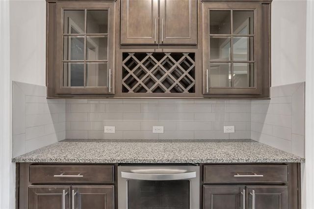 3085 Alcazar SW Drive, Lilburn, GA 30047