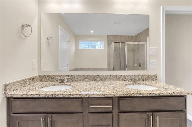 3085 Alcazar SW Drive, Lilburn, GA 30047