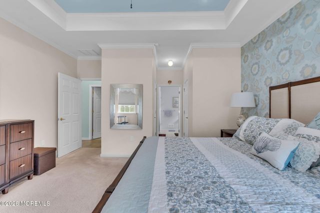 44 Eagle Ridge Circle, Lakewood, NJ 08701