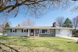 95 Fullerton, Galesburg City, MI 49053