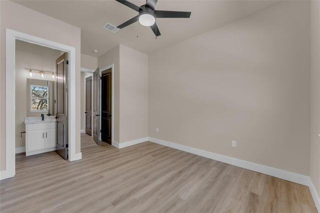 240 Sunday DR, Burnet, TX 78611