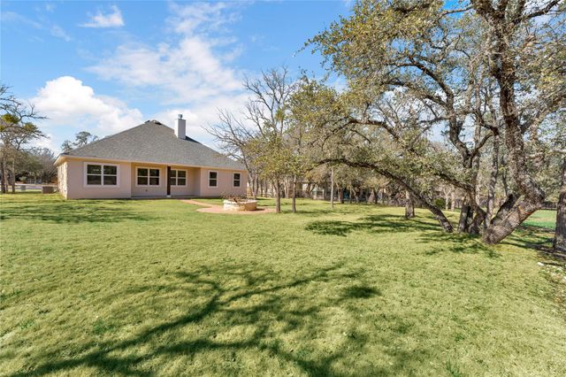 240 Sunday DR, Burnet, TX 78611