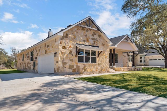 240 Sunday DR, Burnet, TX 78611
