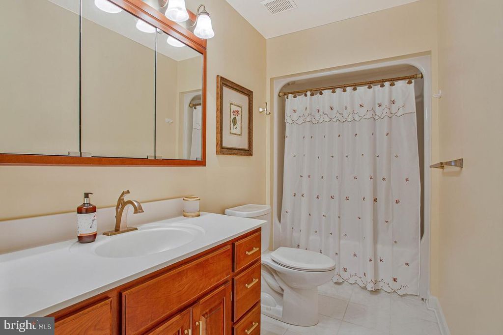 Image 42 of property listing at 1415 SIR WILLIAM WAY, Crownsville, MD 21032