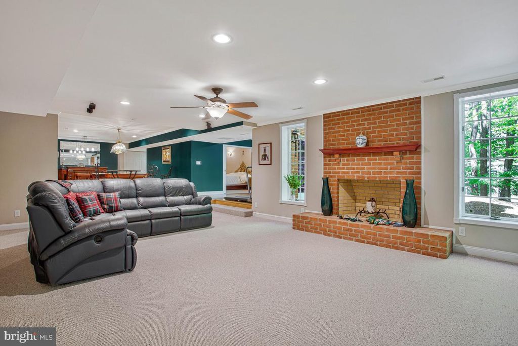 Image 46 of property listing at 1415 SIR WILLIAM WAY, Crownsville, MD 21032