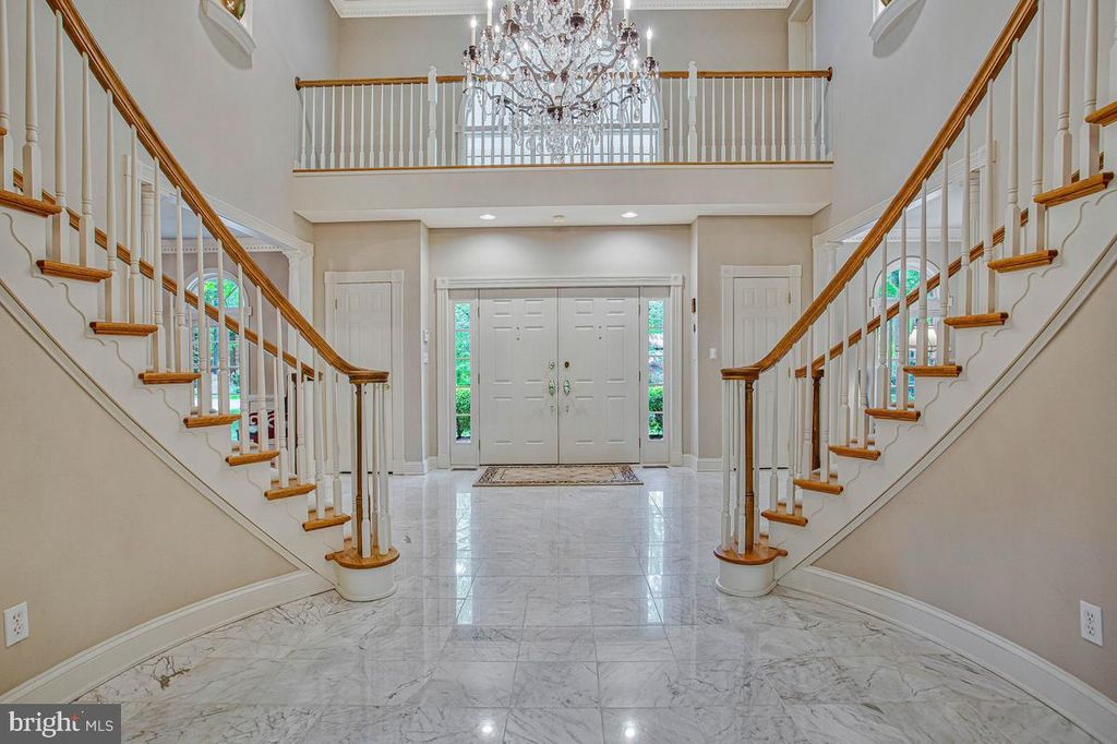 Image 7 of property listing at 1415 SIR WILLIAM WAY, Crownsville, MD 21032