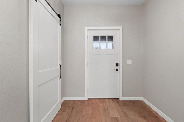 925 Hay Creek Trail, Reedsburg, WI 53959