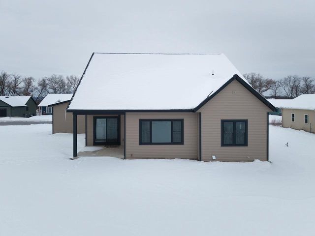 925 Hay Creek Trail, Reedsburg, WI 53959