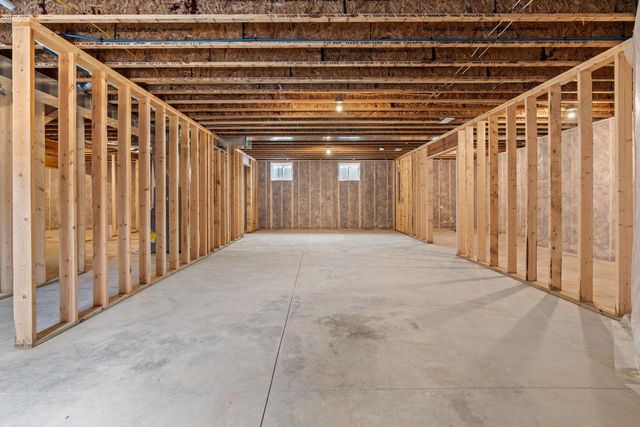 925 Hay Creek Trail, Reedsburg, WI 53959