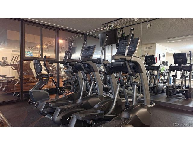 1020 15th St 22G, Denver, CO 80202