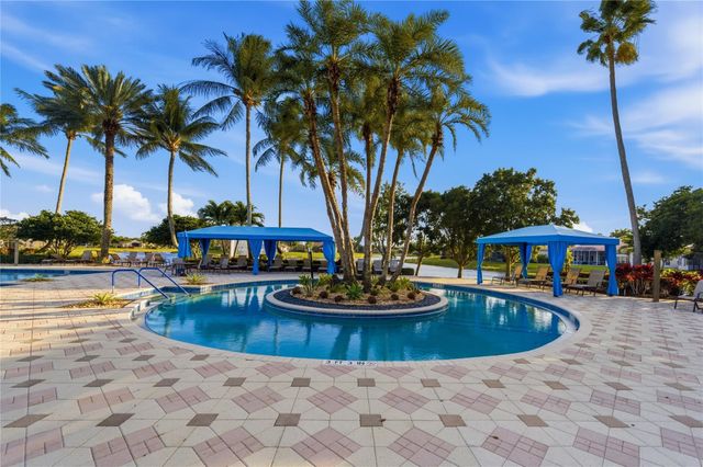 6866 Venidita Beach Drive, Delray Beach, FL 33446