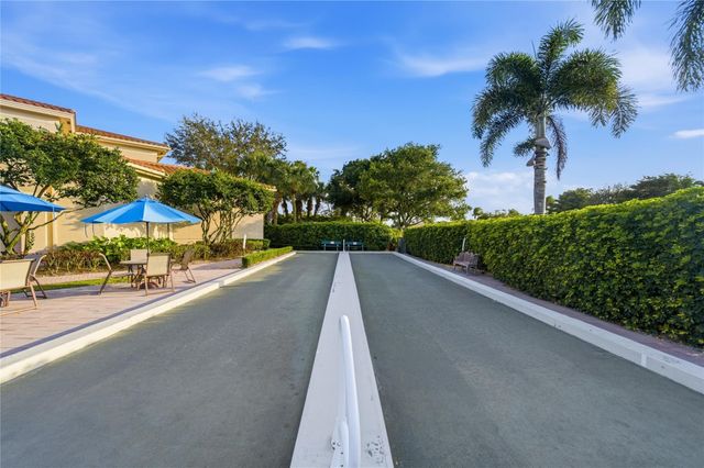 6866 Venidita Beach Drive, Delray Beach, FL 33446