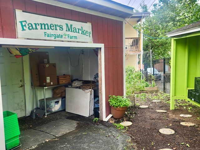 54 Fairgate Drive, Stamford, CT 06902