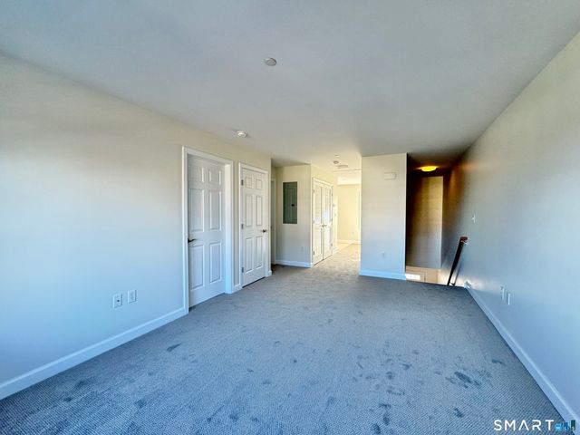 54 Fairgate Drive, Stamford, CT 06902