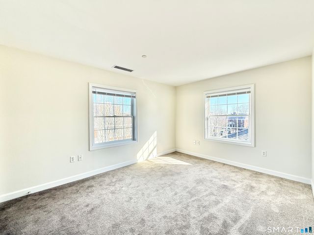 54 Fairgate Drive, Stamford, CT 06902