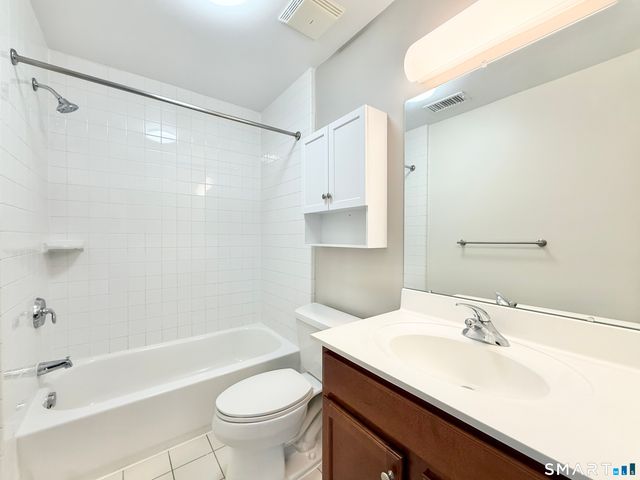 54 Fairgate Drive, Stamford, CT 06902