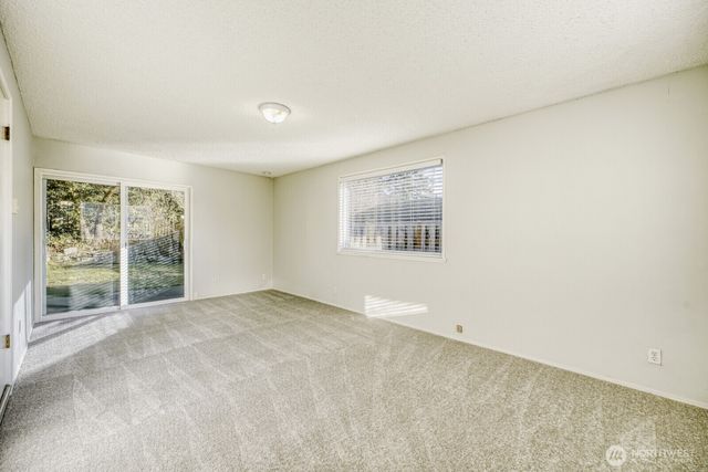 1333 S Winnifred Street, Tacoma, WA 98465