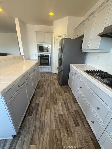 30967 Sanjay Court, Temecula, CA 92591