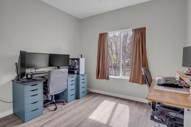 12123 W Shadow Lakes St, Wichita, KS 67205