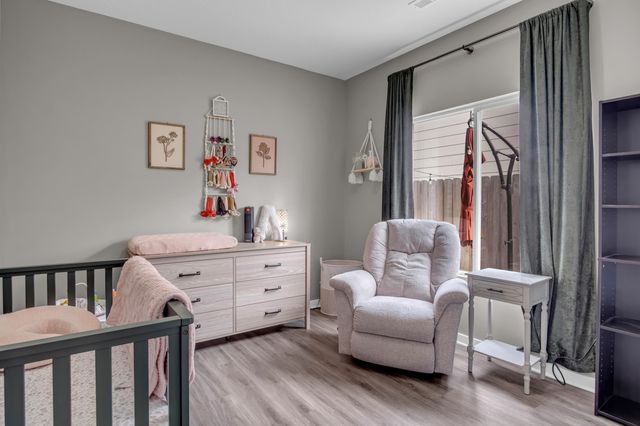 12123 W Shadow Lakes St, Wichita, KS 67205