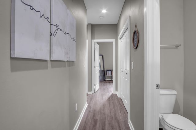 12123 W Shadow Lakes St, Wichita, KS 67205