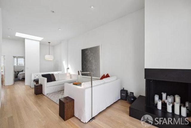 36 White Street, San Francisco, CA 94109