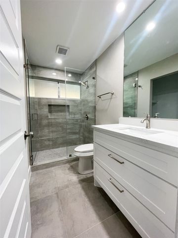 3708 Cranston Court E, Irving, TX 75062