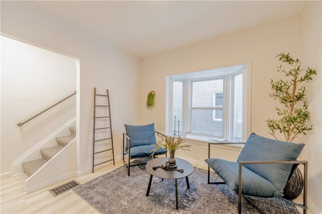 52 Arch Street, Rochester, NY 14609