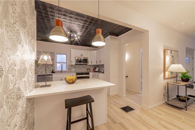 52 Arch Street, Rochester, NY 14609