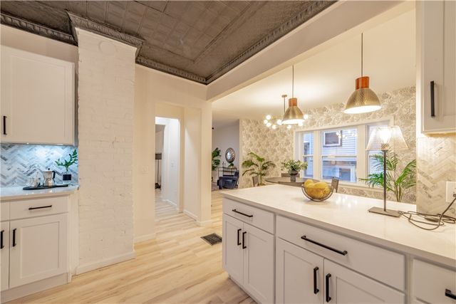 52 Arch Street, Rochester, NY 14609