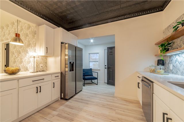 52 Arch Street, Rochester, NY 14609