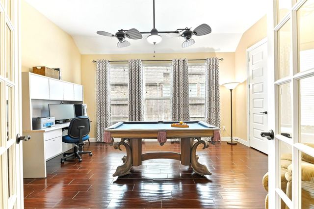 2209 Rocky Shores Lane, Pearland, TX 77089