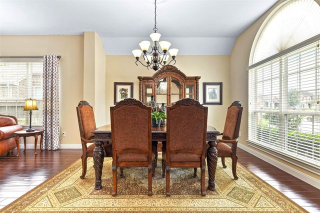 2209 Rocky Shores Lane, Pearland, TX 77089