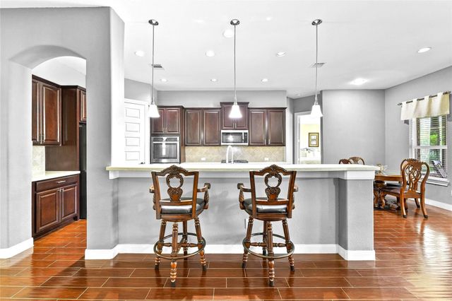 2209 Rocky Shores Lane, Pearland, TX 77089