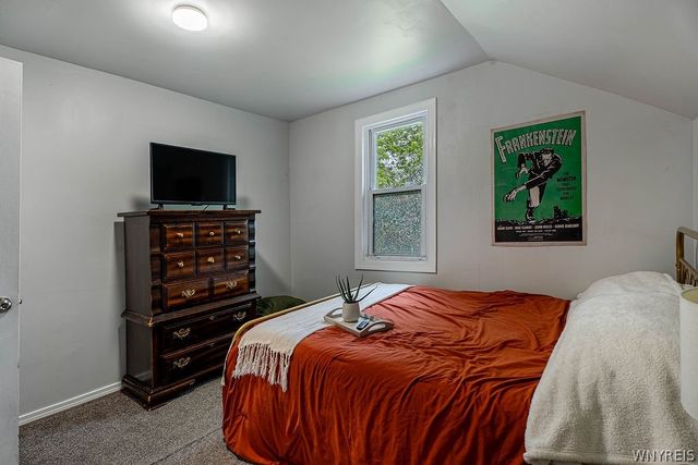 21 Pomona Place, Buffalo, NY 14210