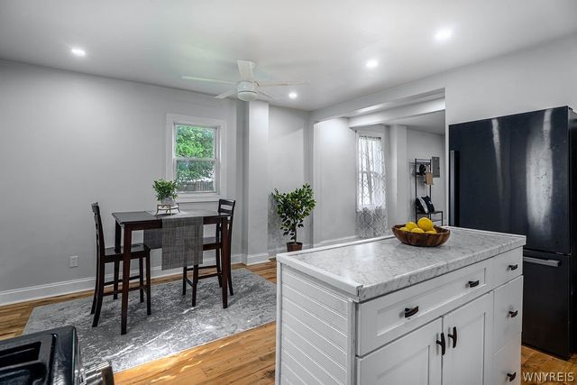 21 Pomona Place, Buffalo, NY 14210