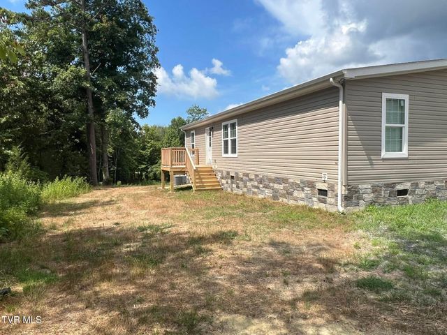 286 Race Track Road, Rogersville, TN 37857