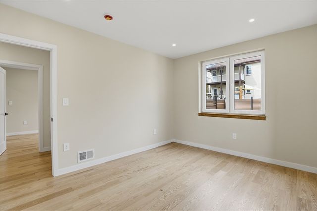 8 Purvis Street 8, Watertown, MA 02472