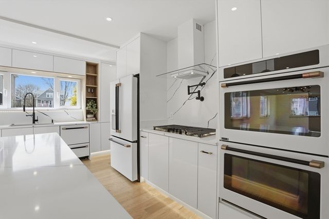 8 Purvis Street 8, Watertown, MA 02472