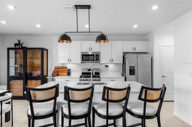 6365 SPRINGMONT LOOP, Palmetto, FL 34221